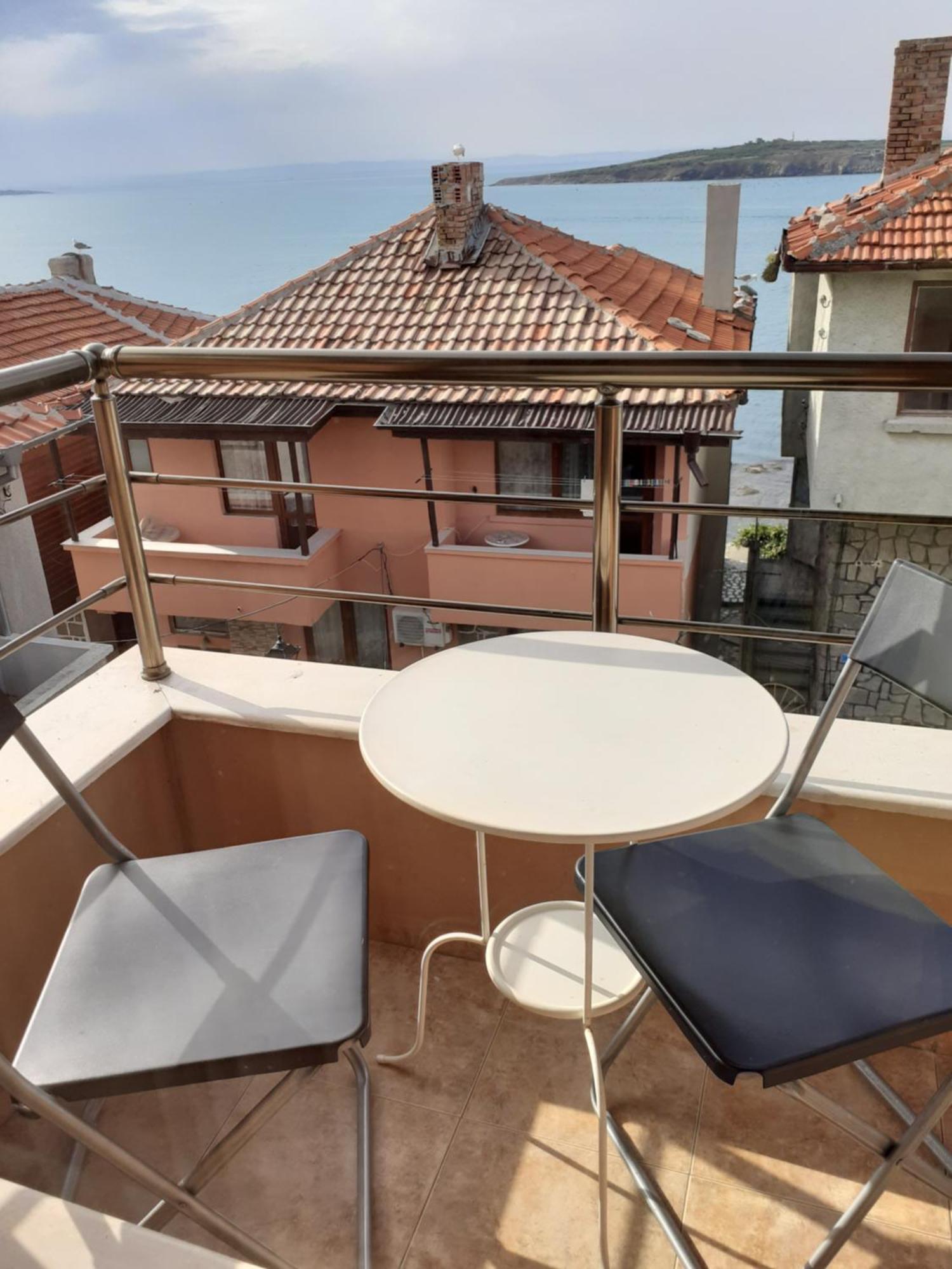 Family Hotel Emilia 索佐波尔 外观 照片